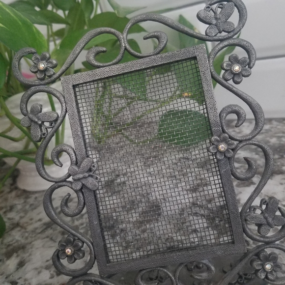 Metal Butterfly Flower Earring Jewlery Stand - Picture 4 of 5